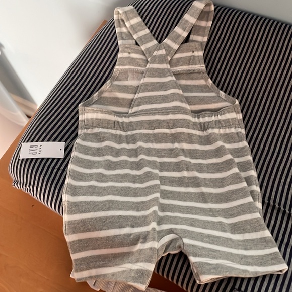 Gap baby gray and white stripe overalls - Picture 4 of 4